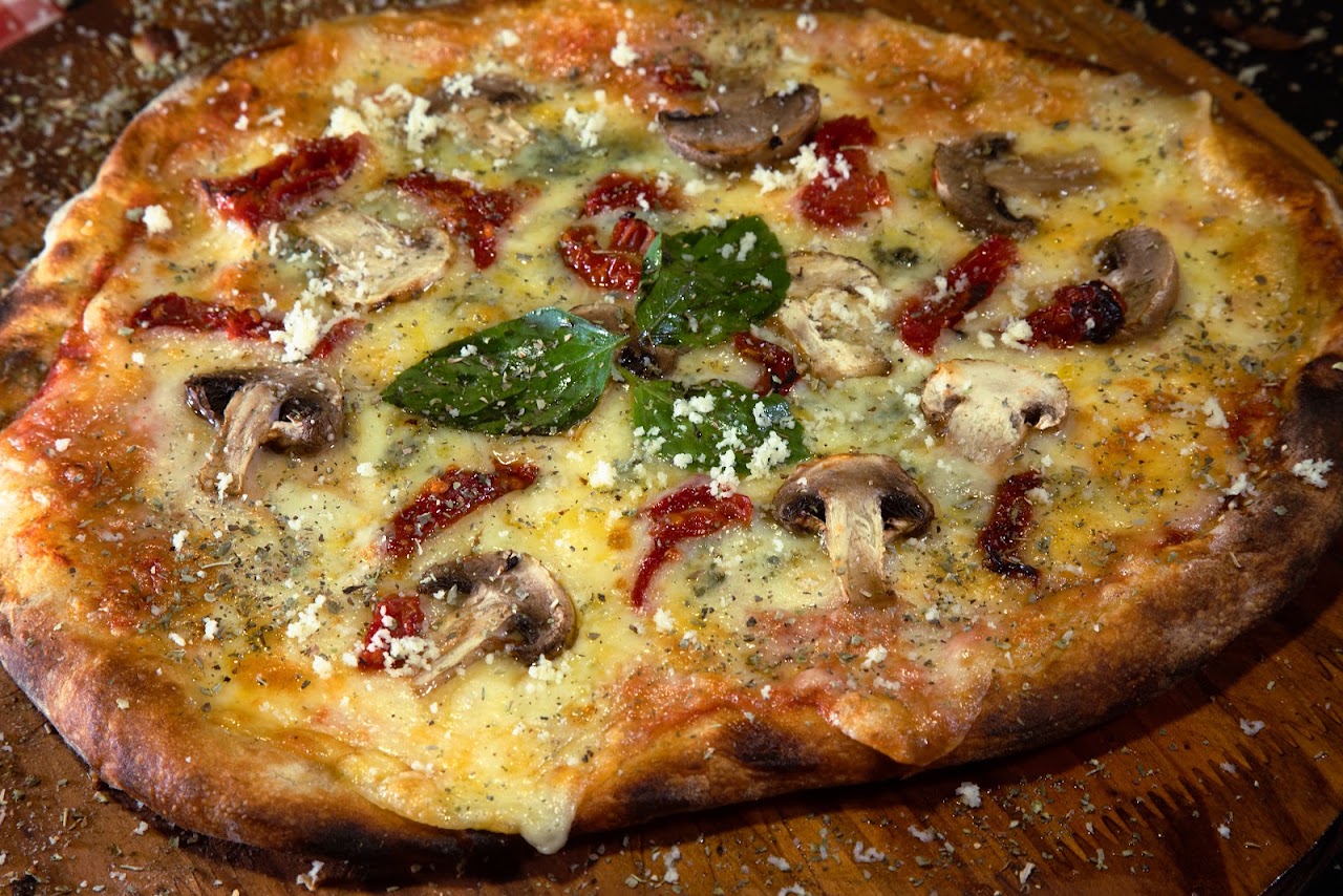Isola Bella Pizzaria Napoletana & Burger — foto 4