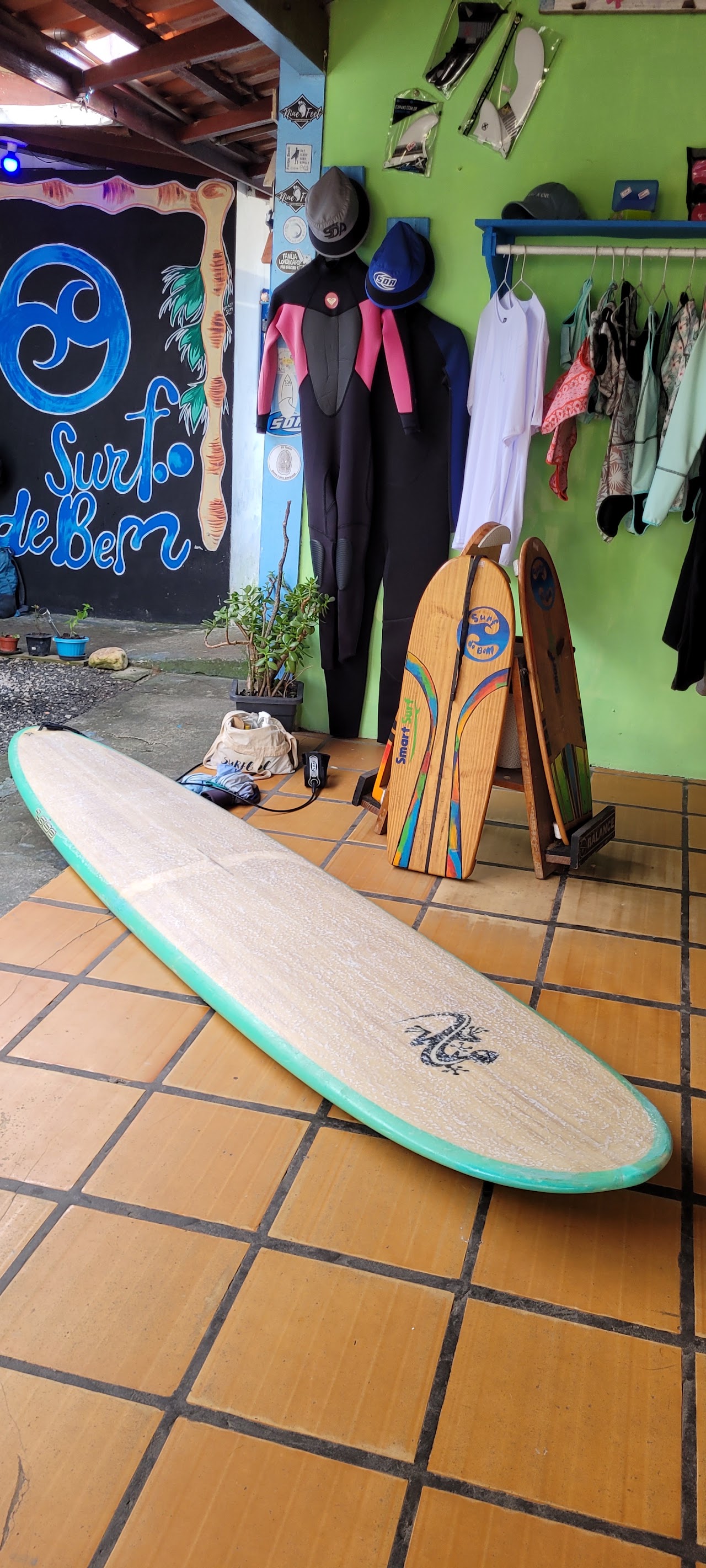Surf De Bem - Escola de Surf na Barra da Lagoa em Florianópolis SC — foto 6