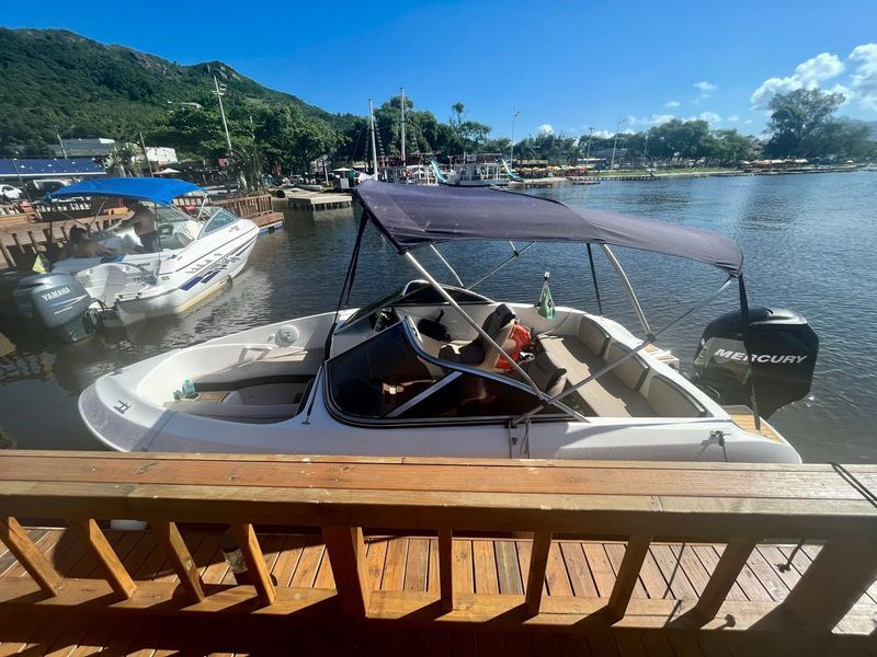 Trip Boat Floripa - Passeios de Lancha em Florianópolis — foto 3